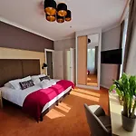 La Souveraine Hotell