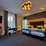 La Souveraine Отель 3*