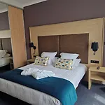 Hotel La Souveraine 3*