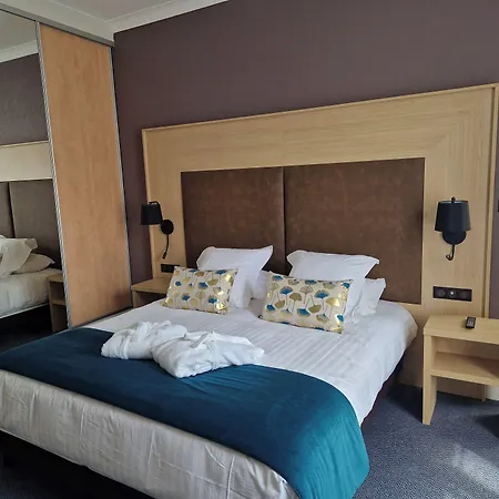 Hotel La Souveraine 3*