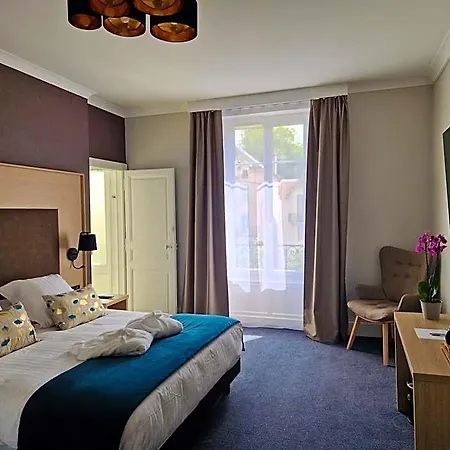 La Souveraine Hotel Contrexeville
