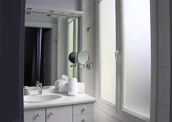 La Souveraine 3* Contrexéville